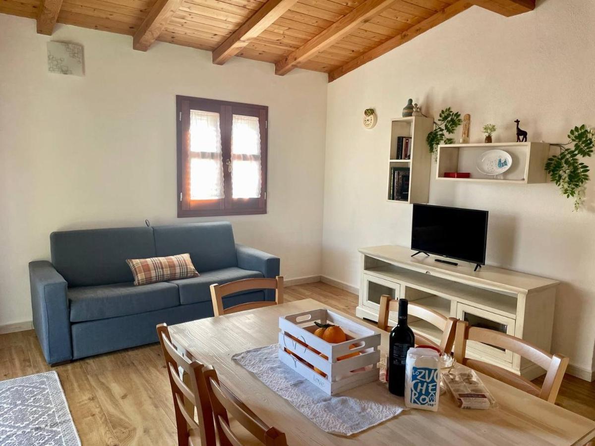 Casa Vacanze Sisuledda Орозеи Экстерьер фото